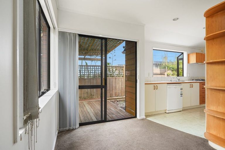 Photo of property in 49 Carey Street, Maeroa, Hamilton, 3200