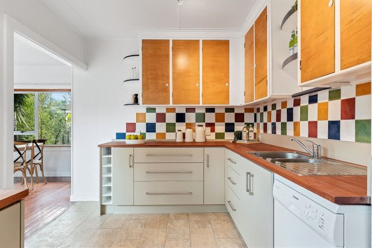 Photo of property in 92 Richardson Terrace, Woolston, Christchurch, 8023