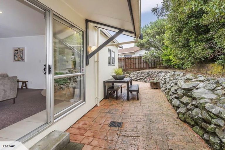 Photo of property in 13 Mallard Grove, Churton Park, Wellington, 6037