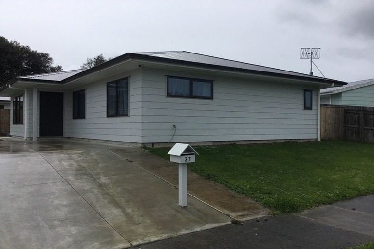 Photo of property in 37a Morgan Crescent, Levin, 5510