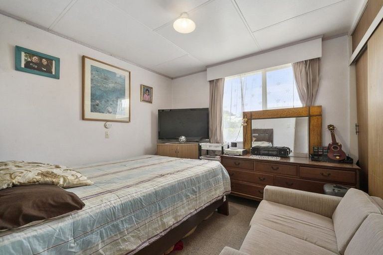 Photo of property in 46 Martin Road, Paraparaumu Beach, Paraparaumu, 5032