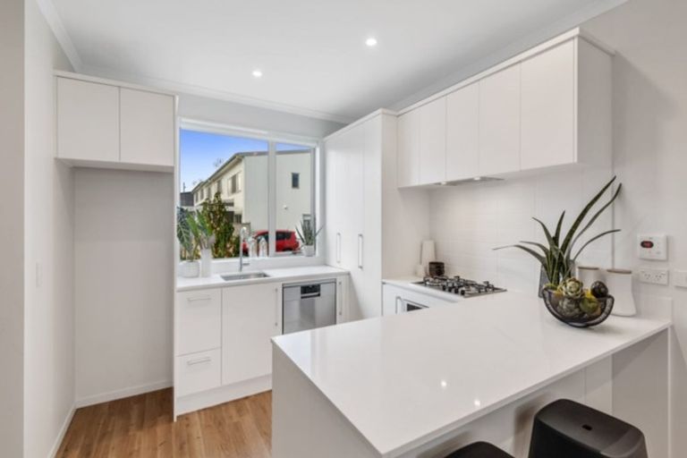 Photo of property in 18 Horo Road, Flat Bush, Auckland, 2019