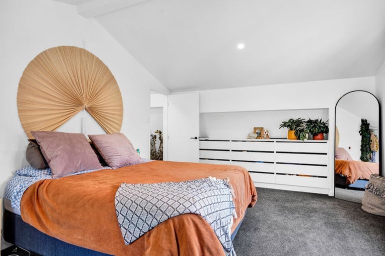 Photo of property in 5 Totara Terrace, Inglewood, 4330