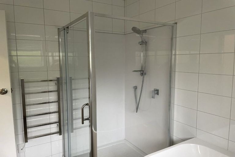 Photo of property in 4/104 Coronation Road, Papatoetoe, Auckland, 2025