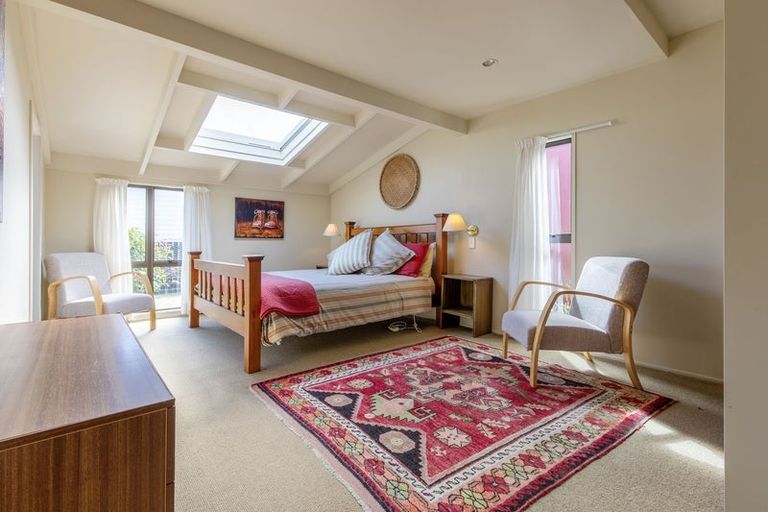 Photo of property in 5 Kahotea Drive, Motuoapa, 3382