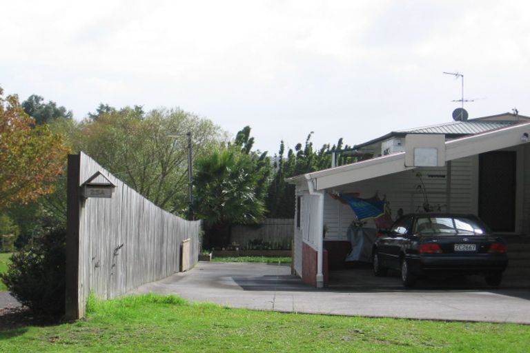 Photo of property in 25a Fairdene Avenue, Henderson, Auckland, 0610