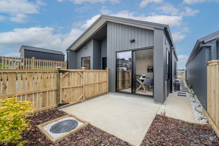 Photo of property in 13 Aituaa Road, Pukekohe, 2120