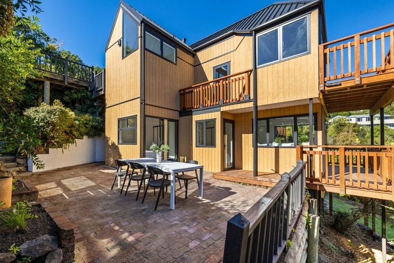 Photo of property in 10 Hobday Lane, Mount Pleasant, Christchurch, 8081