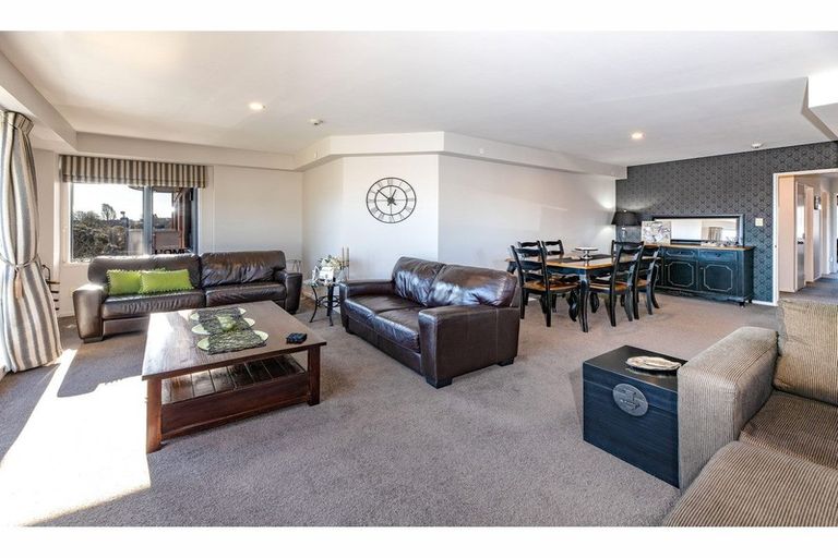 Photo of property in Gloucester Towers, 12/28 Gloucester Street, Christchurch Central, Christchurch, 8013