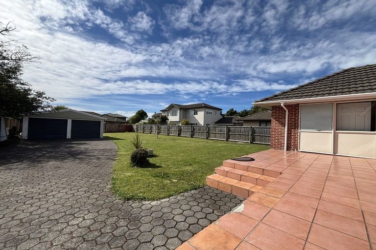 Photo of property in 10 Oakdale Street, Avonhead, Christchurch, 8042