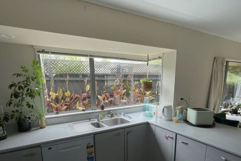 Photo of property in 3/8 Solana Court, Botany Downs, Auckland, 2010