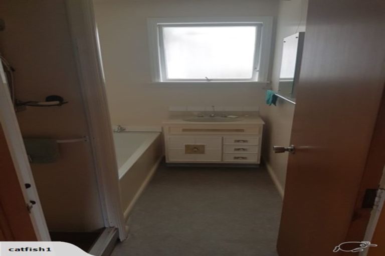 Photo of property in 54 Cleveland Street, Edgeware, Christchurch, 8013