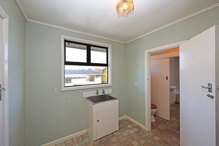 Photo of property in 32 Awamoa Road, Holmes Hill, Oamaru, 9401