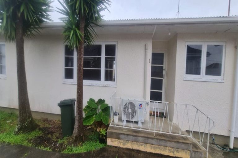 Photo of property in 1/18 Parker Avenue, New Lynn, Auckland, 0600