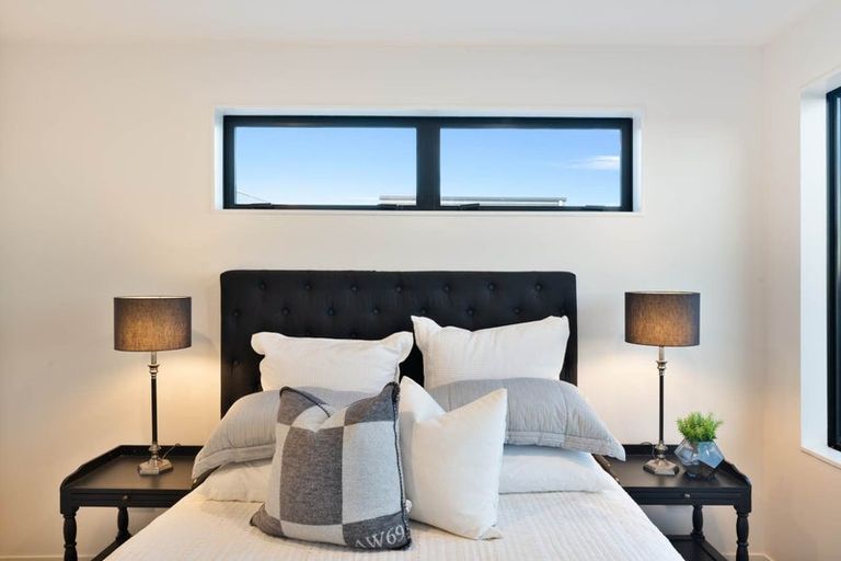 Photo of property in 3/11 Jaemont Avenue, Te Atatu South, Auckland, 0610