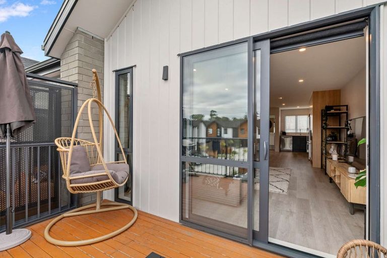 Photo of property in 6 Parenga Lane, Kumeu, 0810