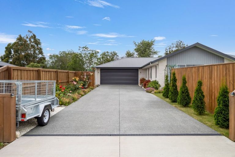 Photo of property in 23 Merino Crescent, Amberley, 7410