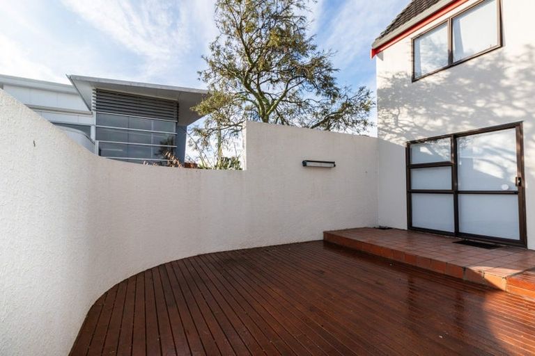 Photo of property in Lynster Mews, 10c Standen Street, Karori, Wellington, 6012