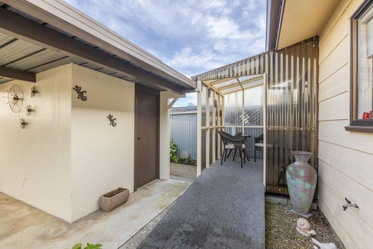 Photo of property in 2/16 Wellington Road, Waipukurau, 4200