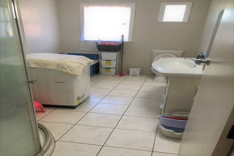 Photo of property in 53u3 May Street, Hamilton East, Hamilton, 3216