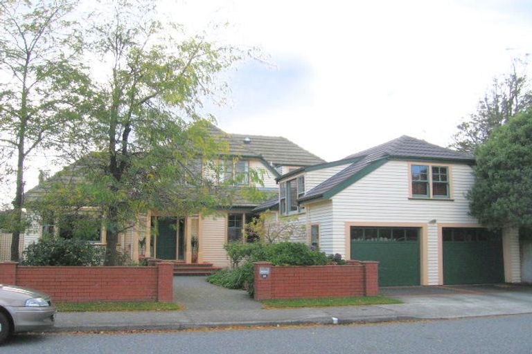 Photo of property in 18 Troon Crescent, Boulcott, Lower Hutt, 5010