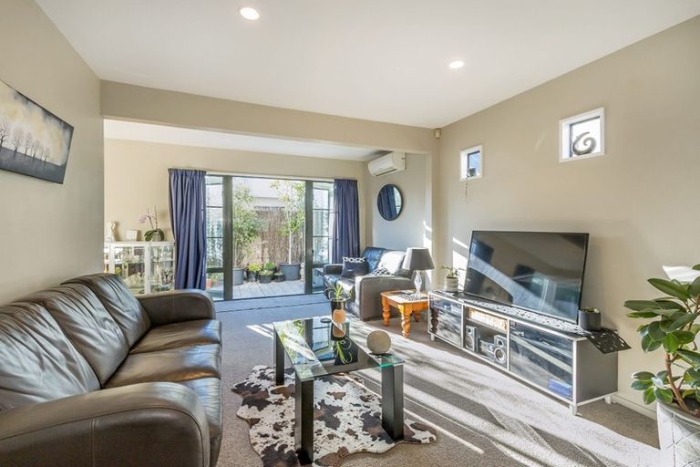 Photo of property in 4/60 Matipo Street, Riccarton, Christchurch, 8041