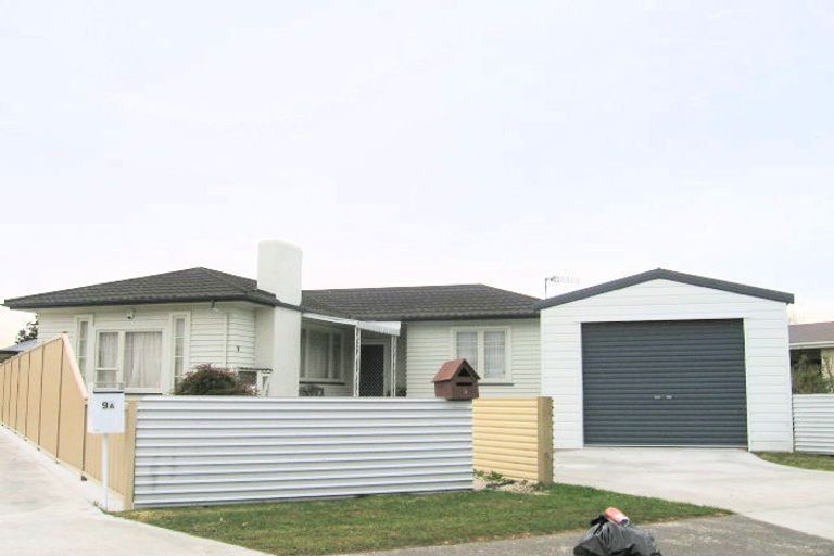 Photo of property in 9 Oxford Street, Taradale, Napier, 4112