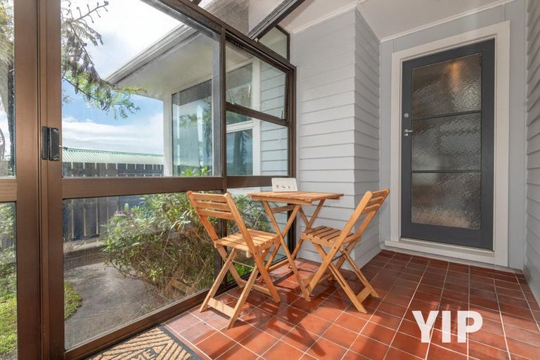 Photo of property in 7 Catherine Crescent, Paparangi, Wellington, 6037