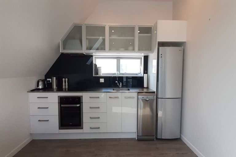 Photo of property in 7/318 Armagh Street, Christchurch Central, Christchurch, 8011