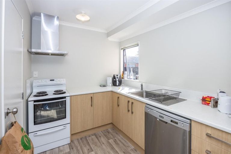 Photo of property in 8 Inverness Avenue, Hamilton East, Hamilton, 3216