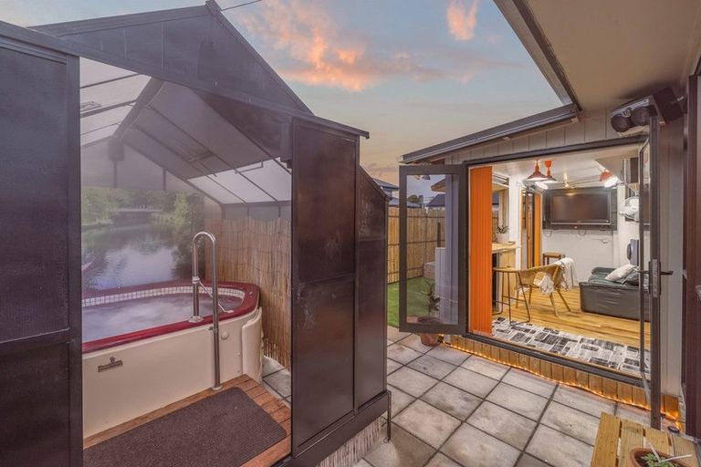 Photo of property in 42a Matlock Street, Woolston, Christchurch, 8062