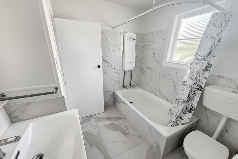 Photo of property in 8 Stirling Place, Tokoroa, 3420