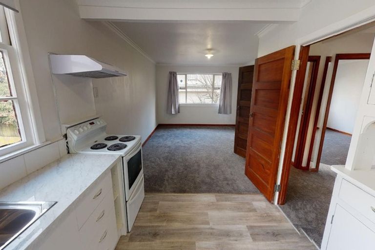 Photo of property in 12 Larsen Court, Roslyn, Palmerston North, 4414