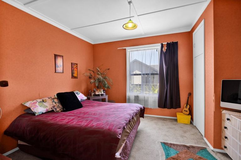 Photo of property in 77 Wilson Street, Hawera, 4610