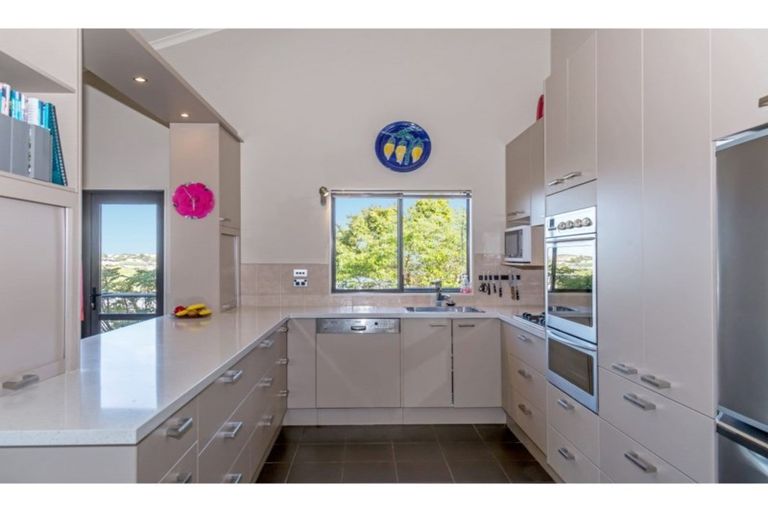 Photo of property in 19 Javelin Close, Gulf Harbour, Whangaparaoa, 0930