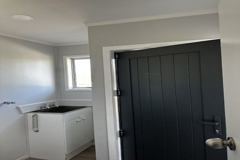 Photo of property in 5 Bluewater Place, Wattle Downs, Auckland, 2103