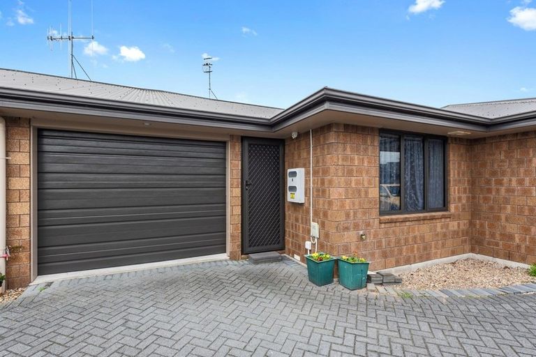 Photo of property in 31u7 Jones Crescent, Melville, Hamilton, 3206