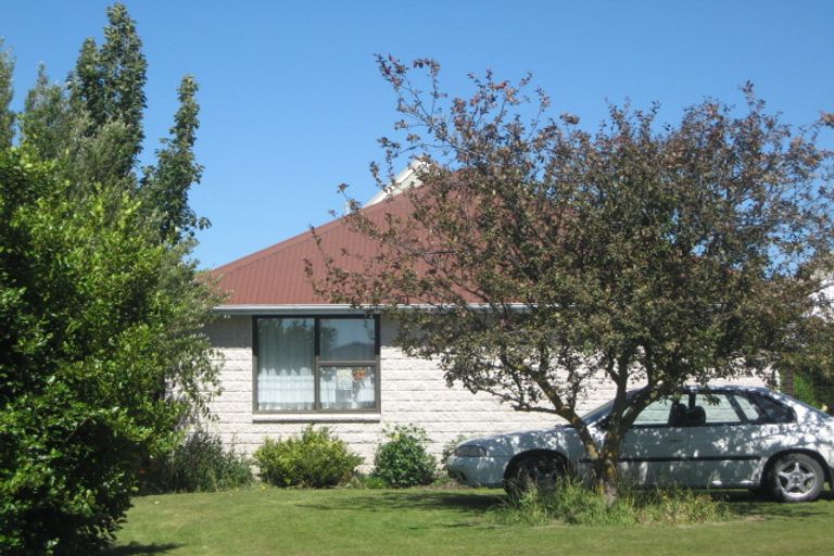 Photo of property in 36 Arcon Drive, Broomfield, Christchurch, 8042