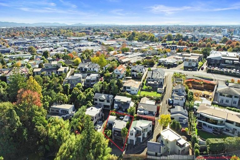 Photo of property in 112h Lake Road, Frankton, Hamilton, 3204