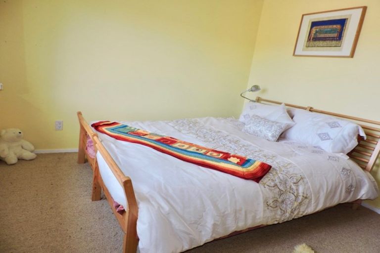 Photo of property in 4 Katarina Grove, Tawa, Wellington, 5028