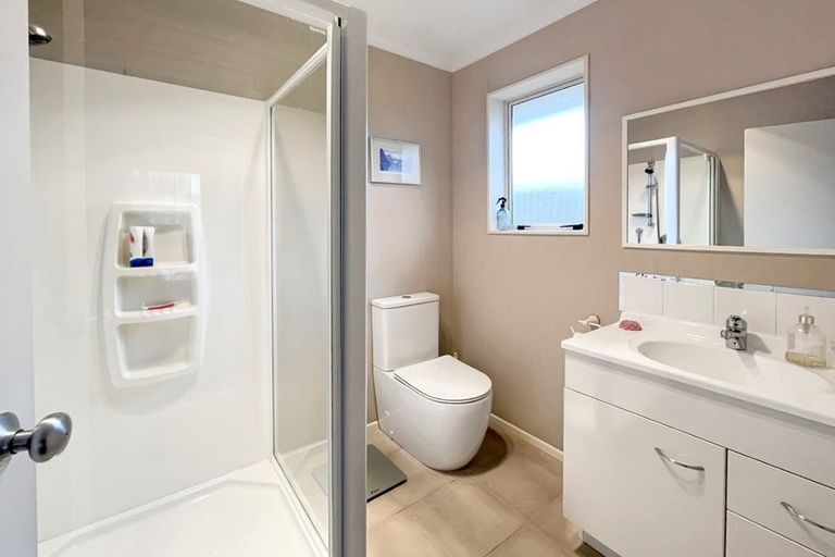 Photo of property in 24a Pitama Road, Awapuni, Palmerston North, 4412