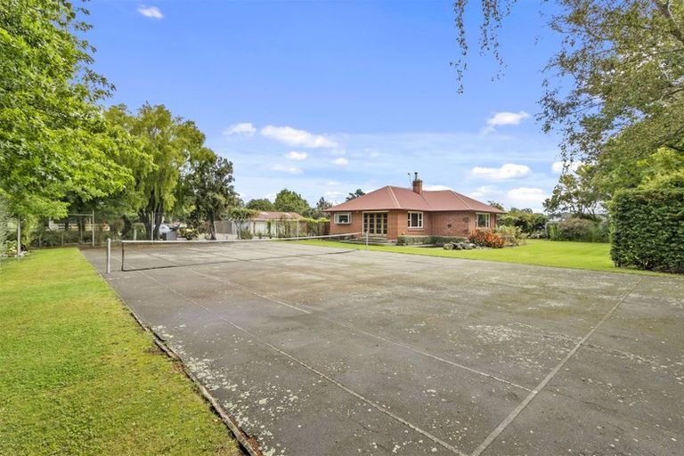 Photo of property in 271 Rangiora Woodend Road, Waikuku, Kaiapoi, 7691