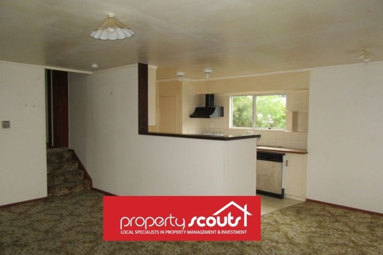 Photo of property in 36 Glenbervie Crescent, Massey, Auckland, 0614