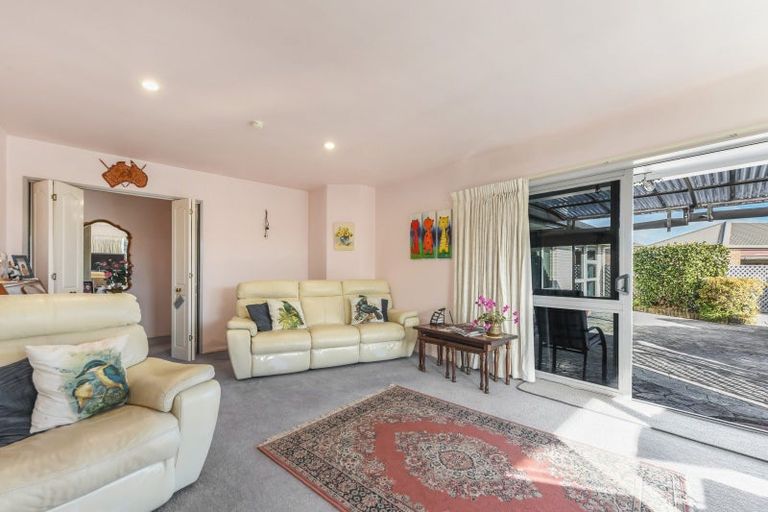 Photo of property in 19 Stead Crescent, Stoke, Nelson, 7011