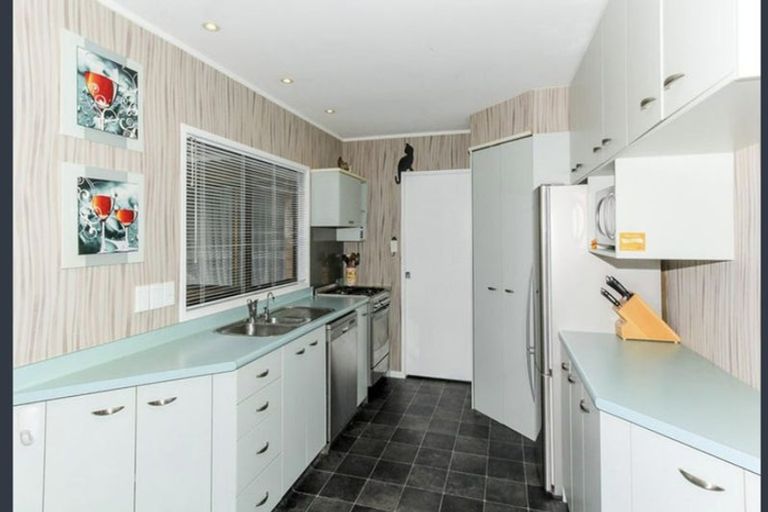 Photo of property in 10 Argyle Place, Highlands Park, New Plymouth, 4312