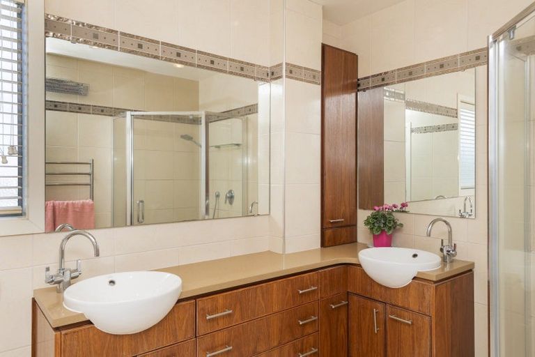 Photo of property in Bay View, 19/90 Customhouse Street, Gisborne, 4010