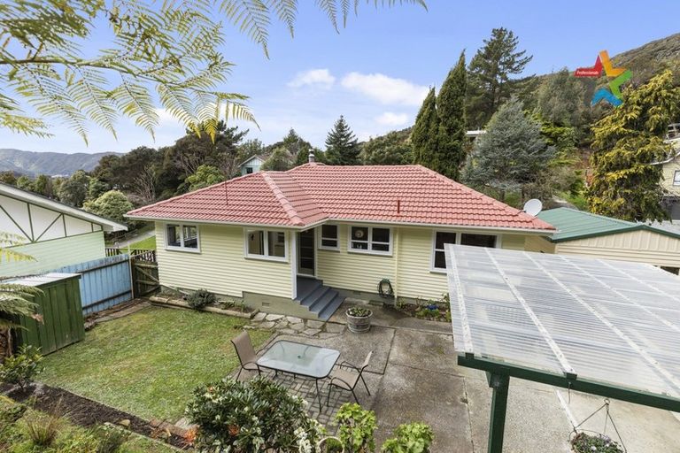 Photo of property in 54 Kowhai Street, Wainuiomata, Lower Hutt, 5014