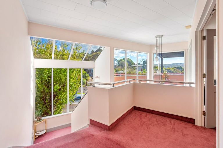 Photo of property in 97 Easther Crescent, Kew, Dunedin, 9012