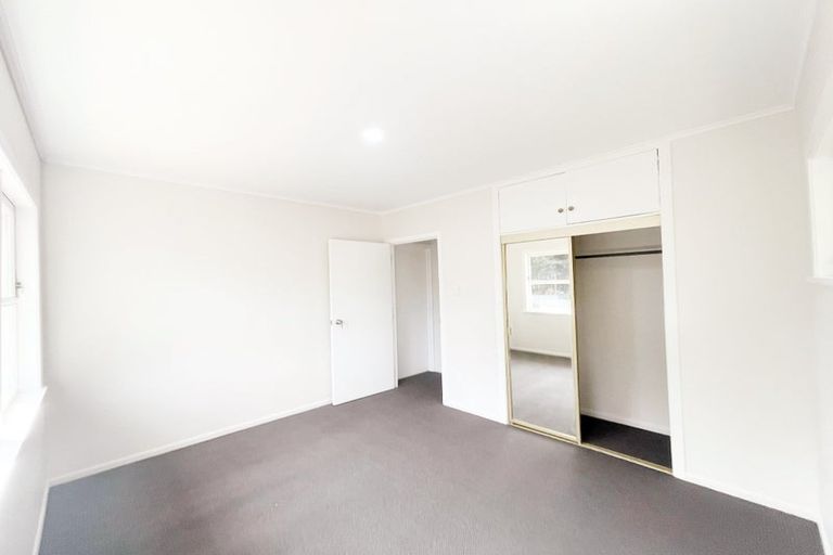 Photo of property in 12 Megan Avenue, Pakuranga Heights, Auckland, 2010