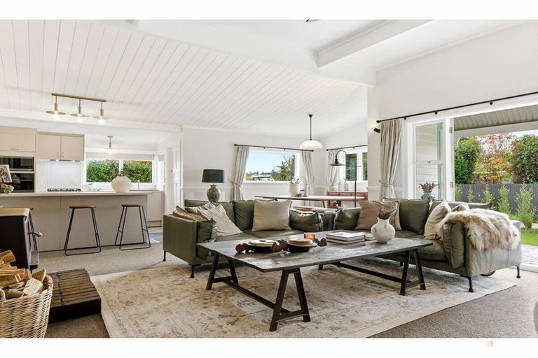 Photo of property in 260 Talbot Street, Geraldine, 7930